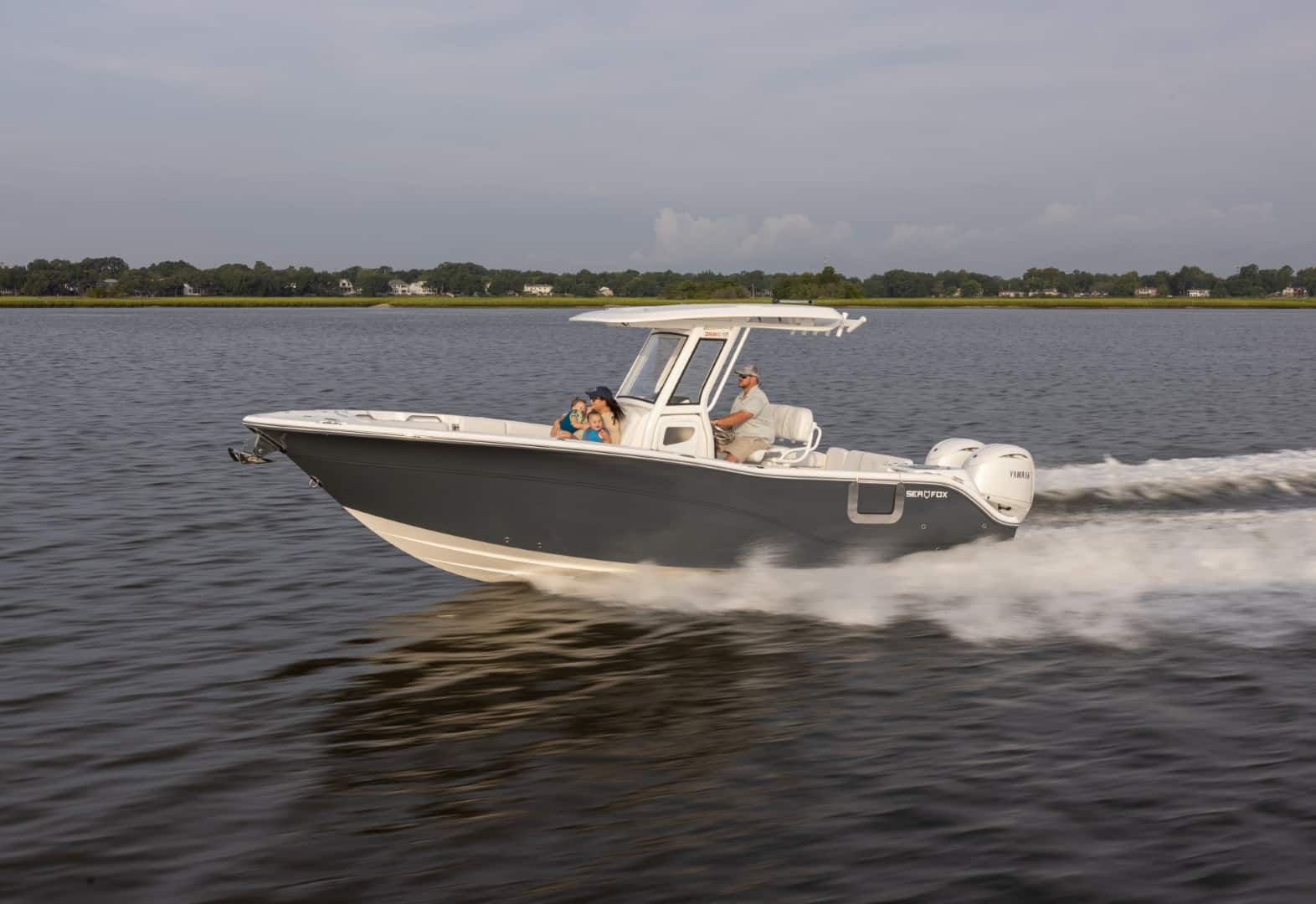 Sea Fox 268 Commander side view on the water