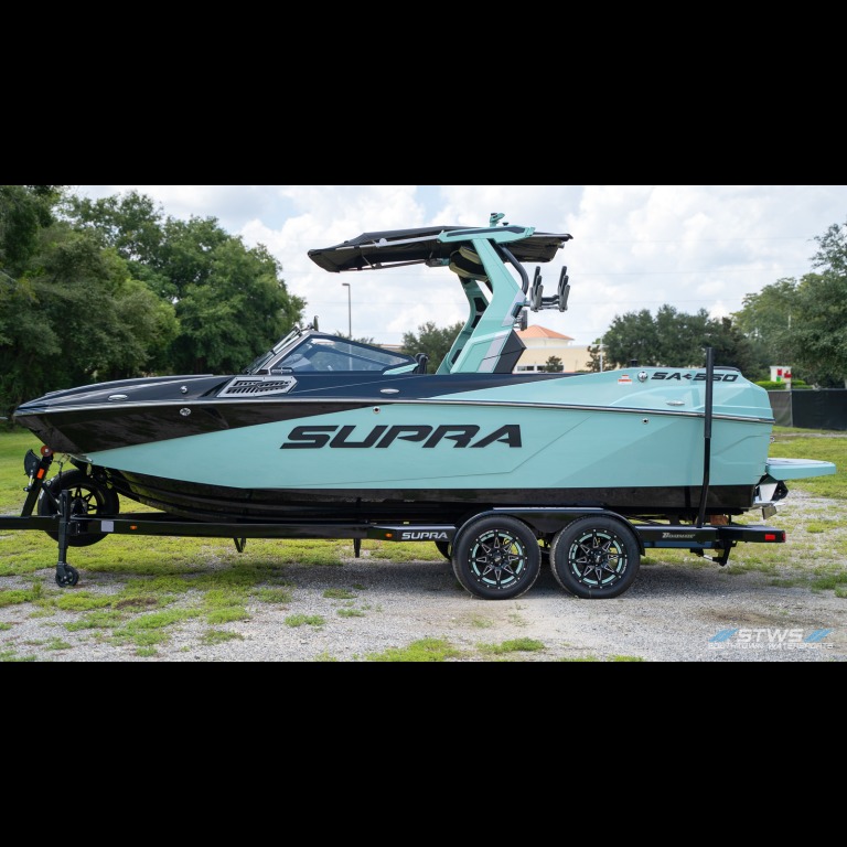 2024 - Supra - SA 550 - boat - Spearmint / Black - SouthTown Watersports - Charlotte, NC - featured image
